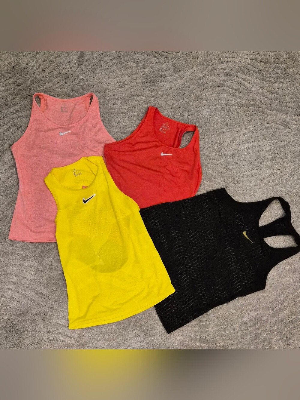 4 Nike Women’s Tank Top Bundle - Yellow, Red, Peach, Dark Blue - Size M